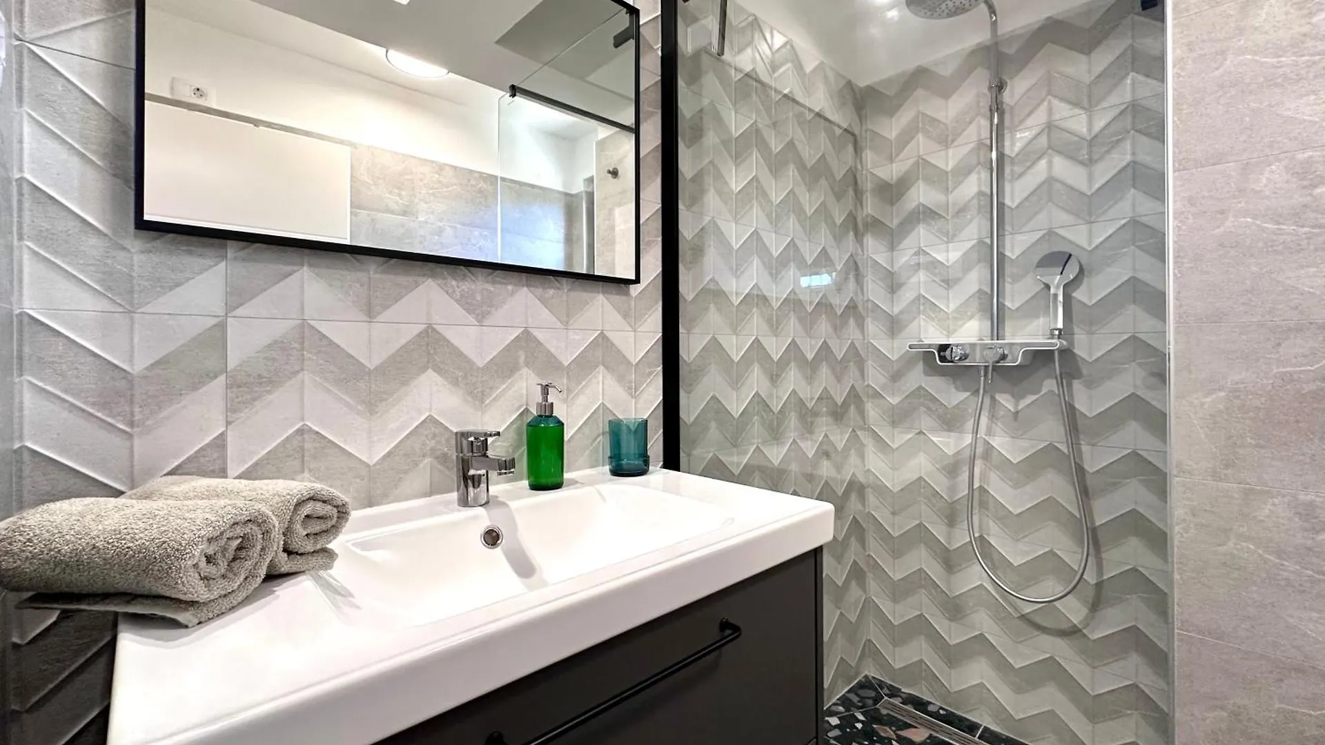 Santa Lucia App Apartment Oprtalj