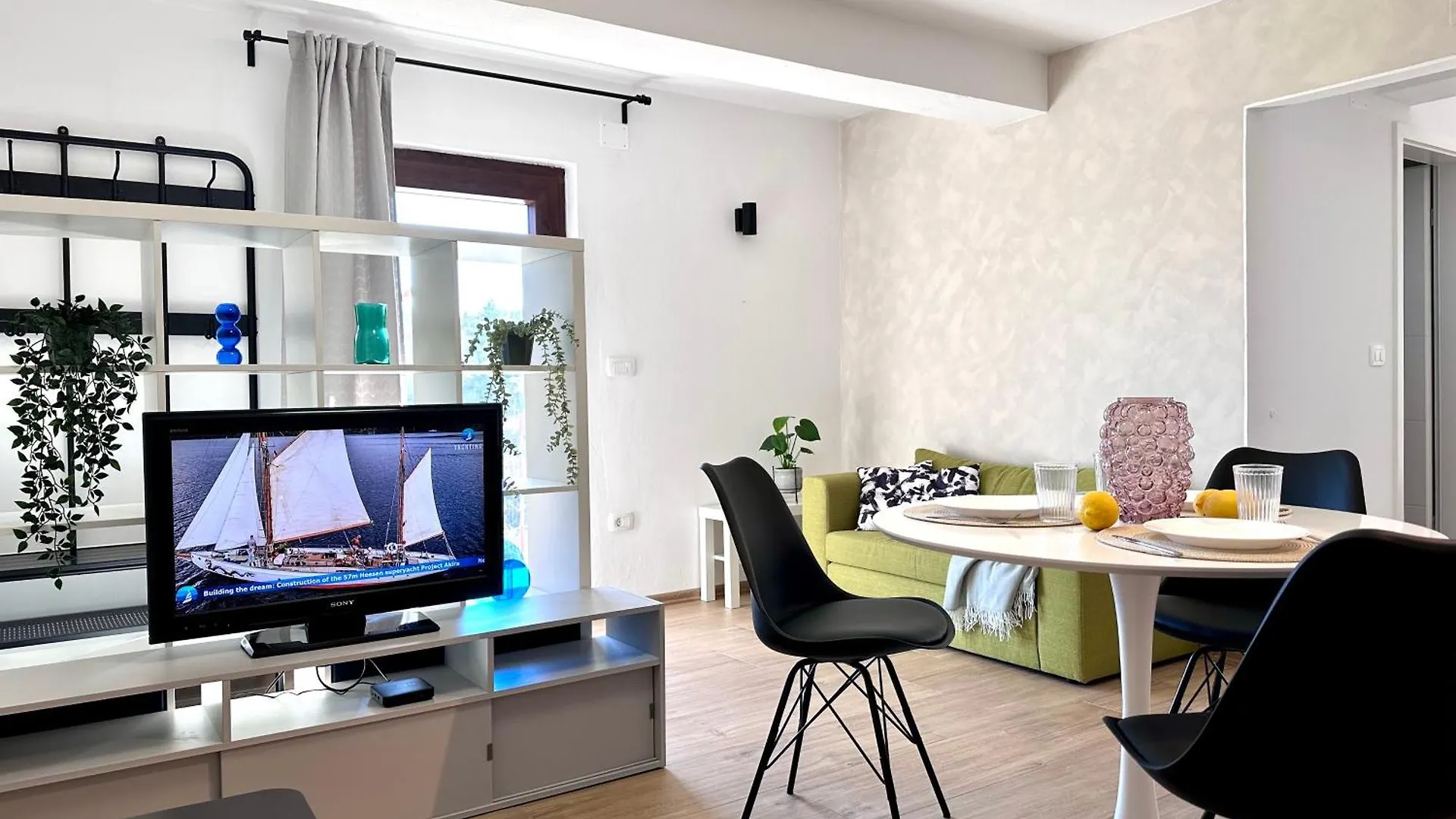 Santa Lucia App Apartment Oprtalj