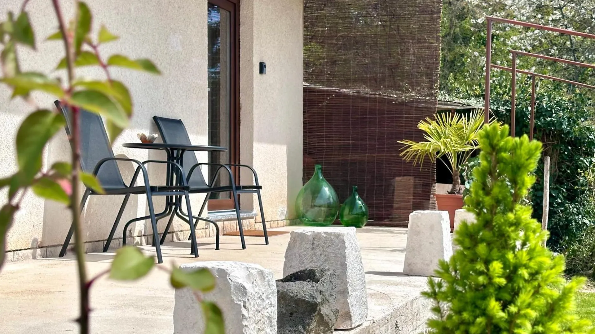 Santa Lucia App Apartment Oprtalj